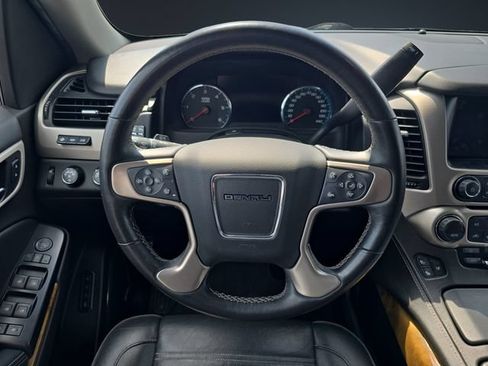 Used 2017 GMC Yukon Denali w/ Open Road Package AWD/4WD image 12