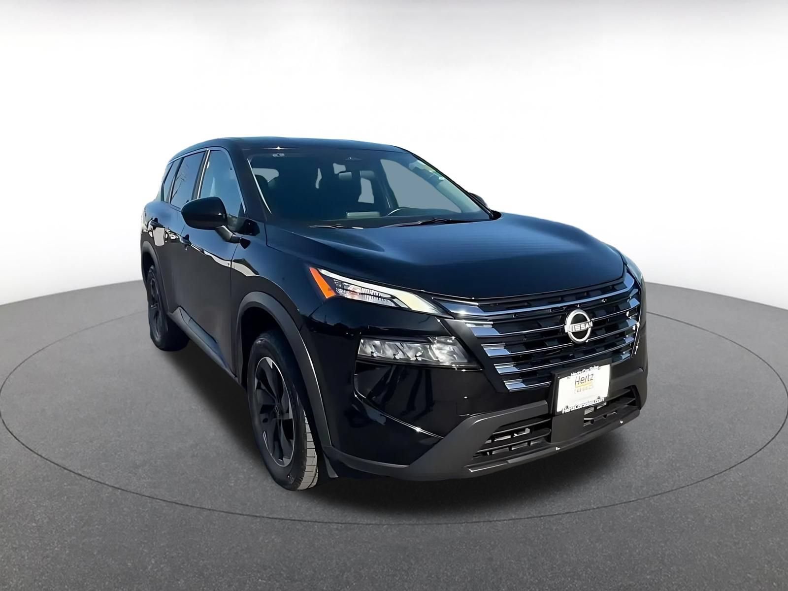 Used 2025 Nissan Rogue SV AWD/4WD image 3