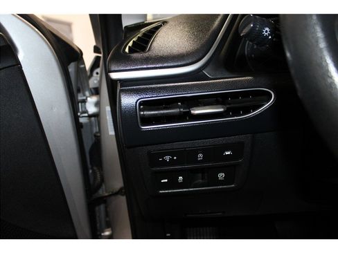 Used 2020 Hyundai Sonata SE image 27