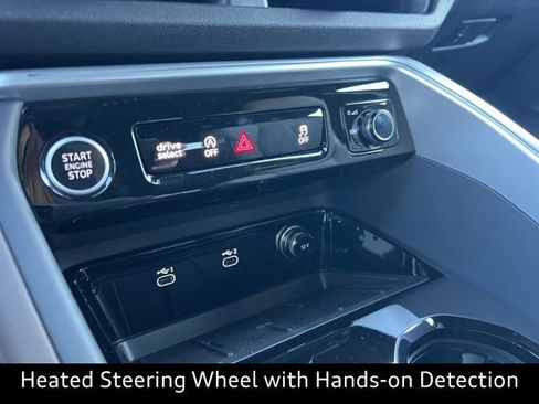 New 2025 Audi Q5 Premium Plus image 11