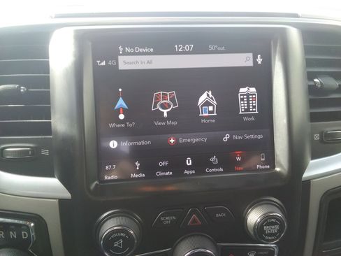 Used 2018 RAM 1500 Big Horn image 25