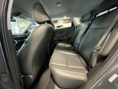 Used 2024 Hyundai Kona Limited image 12