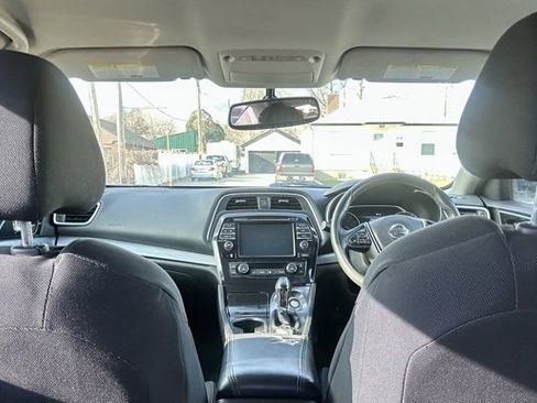 Used 2017 Nissan Maxima 3.5 S image 6