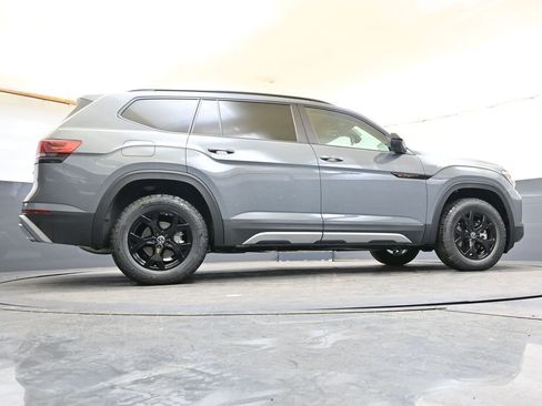 New 2026 Volkswagen Atlas Peak Edition AWD/4WD image 46