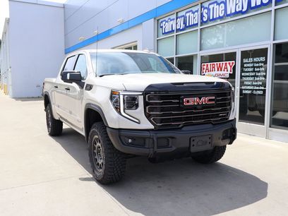 New 2026 GMC Sierra 1500 AT4X w/ AT4X AEV Edition