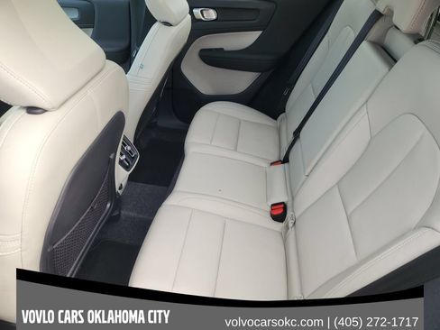 Used 2026 Volvo XC40 B5 Plus w/ Protection Package Premier AWD/4WD image 24