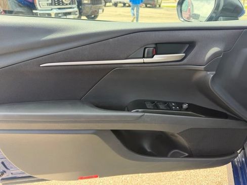 Used 2025 Toyota Camry LE FWD image 21