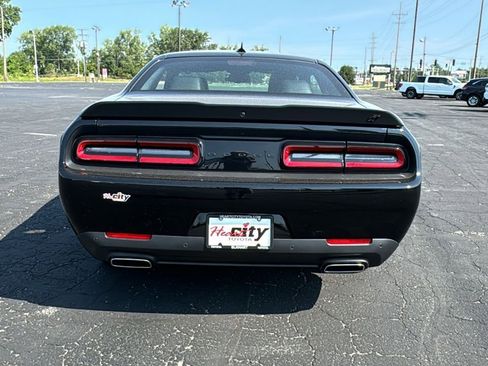 Used 2023 Dodge Challenger GT w/ Plus Package image 6