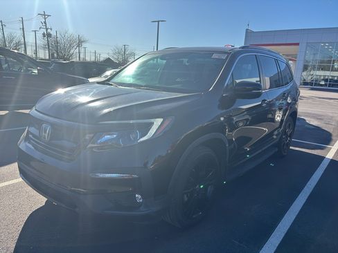 Used 2021 Honda Pilot Special Edition image 3