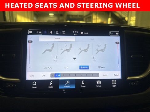 Used 2024 Chrysler Pacifica Touring-L image 20