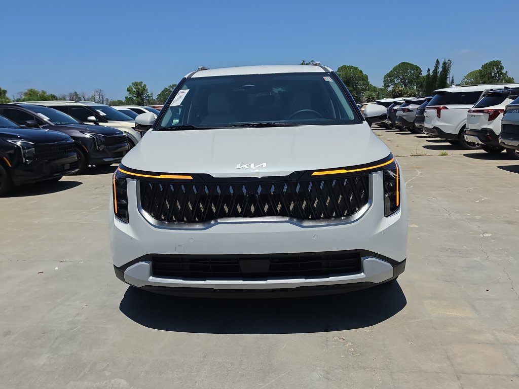 New 2026 Kia Carnival EX FWD image 3