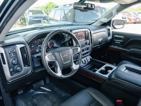 Used 2018 GMC Sierra 1500 SLT AWD/4WD image 14