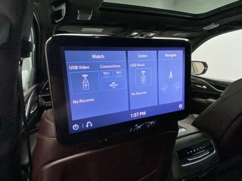 Used 2021 Cadillac Escalade ESV Sport Platinum w/ LPO, ONYX Package image 35