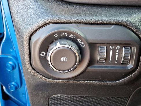 Certified 2021 Jeep Wrangler Unlimited Sport image 25