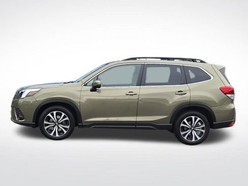 Used 2023 Subaru Forester Limited AWD/4WD image 6