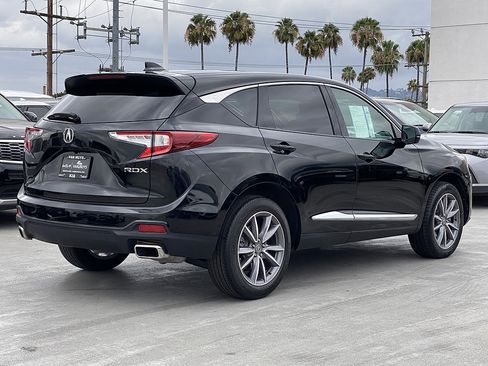 Used 2023 Acura RDX FWD w/ Technology Package image 3