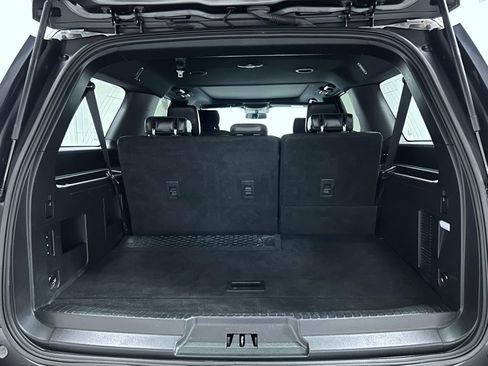 Used 2018 Ford Expedition Max XLT w/ Equipment Group 201A AWD/4WD image 22