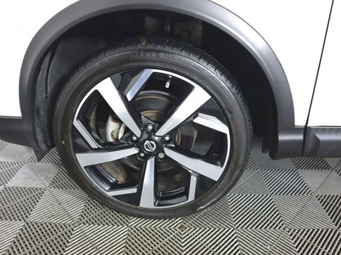 Used 2022 Nissan Rogue Sport SL w/ Premium Package image 27