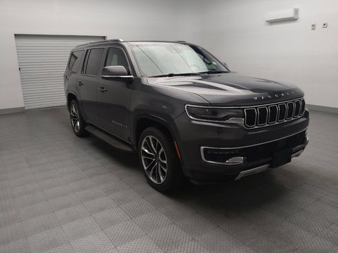 Used 2022 Jeep Wagoneer Series II w/ Convenience Group I RWD image 13