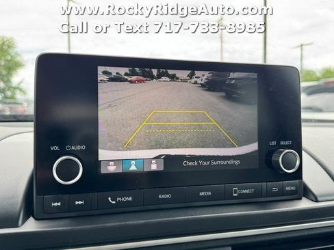 Used 2023 Honda Pilot LX image 27