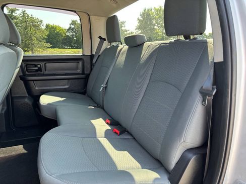 Used 2016 RAM 1500 Tradesman w/ Popular Equipment Group AWD/4WD image 11