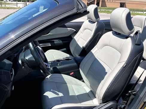Used 2024 Ford Mustang Premium RWD image 23