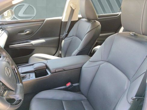 Certified 2021 Lexus ES 350 w/ Premium Package FWD image 7