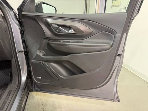 Used 2019 GMC Terrain SLT w/ Preferred Package image 22
