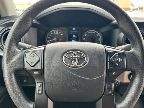 Used 2022 Toyota Tacoma SR image 21