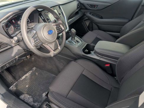 Used 2025 Subaru Outback w/ Popular Package #1A image 17