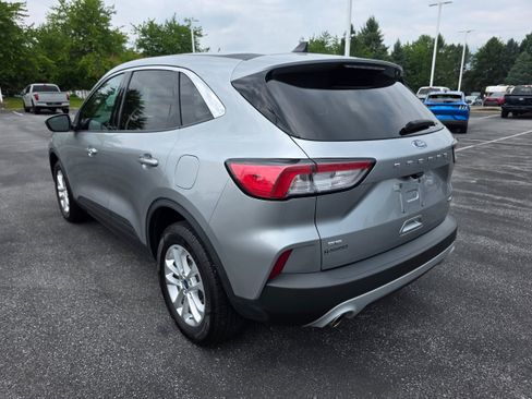 Certified 2021 Ford Escape SE AWD/4WD image 3