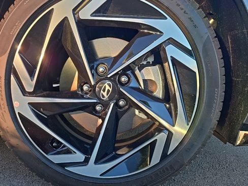 New 2026 Hyundai Sonata SEL FWD image 4