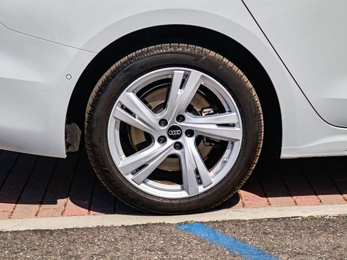 Used 2025 Audi A5 2.0T Premium w/ Convenience Package image 10