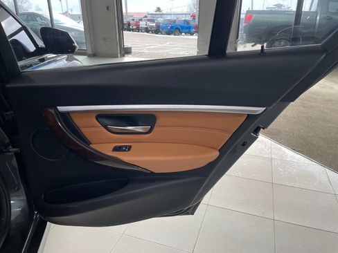 Used 2018 BMW 330i xDrive Sedan image 22