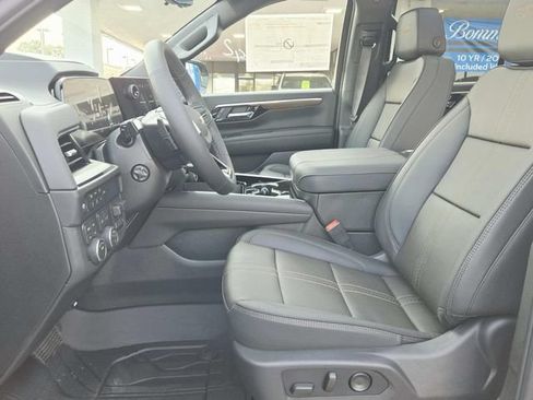 New 2026 Chevrolet Tahoe High Country w/ Sun And Tow Package AWD/4WD image 9
