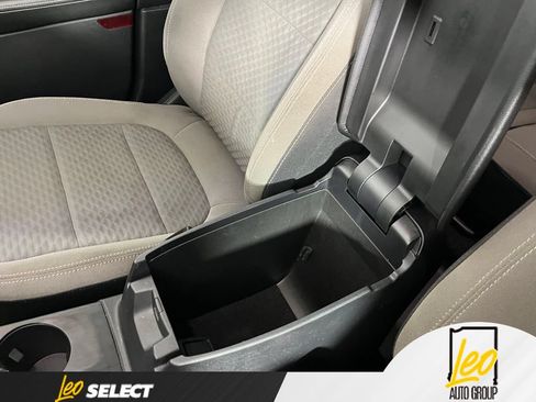 Used 2022 Ford Escape SE AWD/4WD image 21