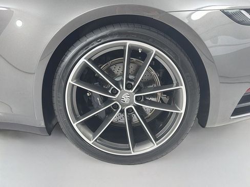Certified 2022 Porsche 911 Carrera w/ Premium Package RWD image 31
