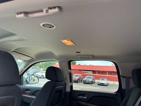 Used 2013 Chevrolet Suburban LS w/ Texas Edition RWD image 29