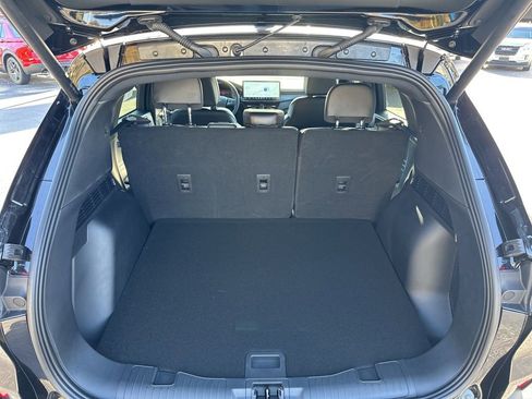 New 2026 Ford Escape ST-Line w/ Tech Pack #1 image 9