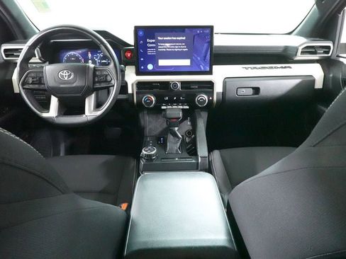 Used 2024 Toyota Tacoma TRD Off-Road AWD/4WD image 9