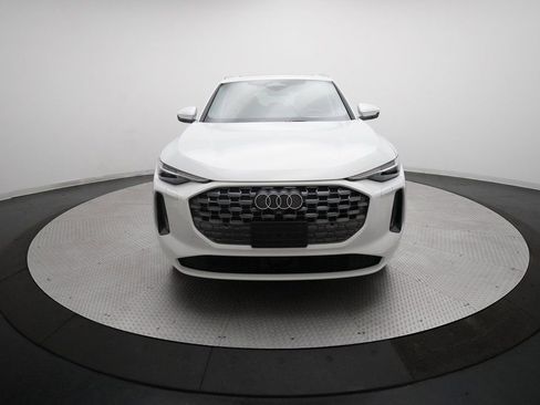 New 2025 Audi Q5 Premium Plus image 11