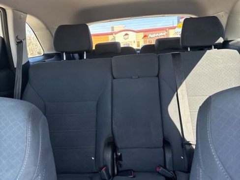 Used 2020 Kia Sorento LX w/ LX I4 Convenience Package AWD/4WD image 21