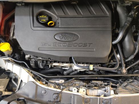 Used 2018 Ford Escape SEL AWD/4WD image 30