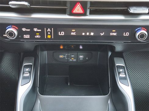 New 2026 Kia Sorento EX image 14