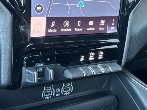 New 2026 RAM 1500 Laramie w/ Sport Appearance Package AWD/4WD image 19