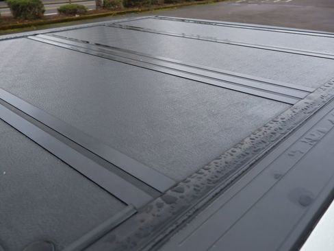 Used 2022 Chevrolet Colorado LT w/ LT Convenience Package image 38