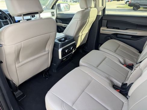 Certified 2024 Ford Expedition Max XLT image 22