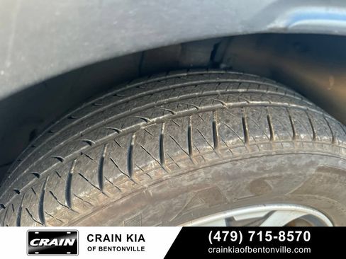 Used 2021 Subaru Outback Limited AWD/4WD image 11