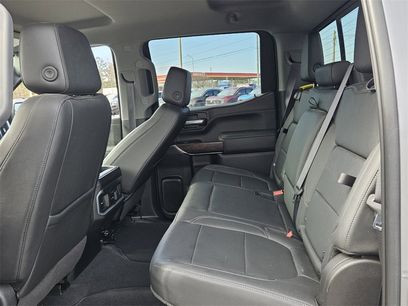 Certified 2022 GMC Sierra 1500 SLT w/ SLT Convenience Package