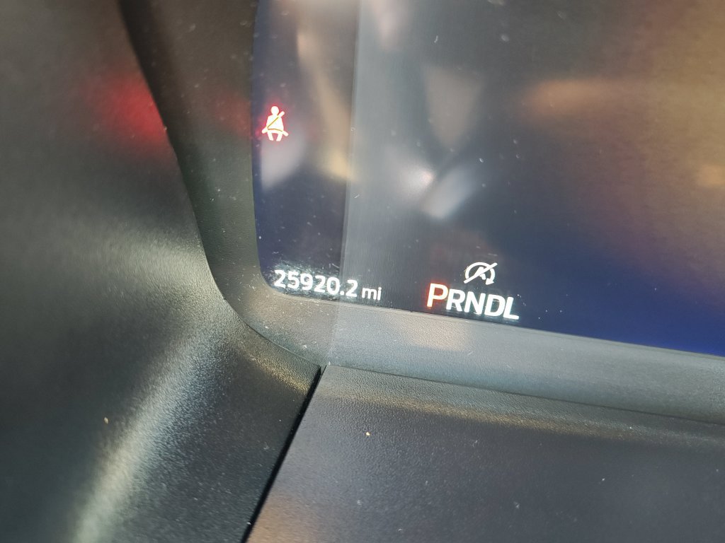 Used 2025 Ford Explorer Active AWD/4WD image 19